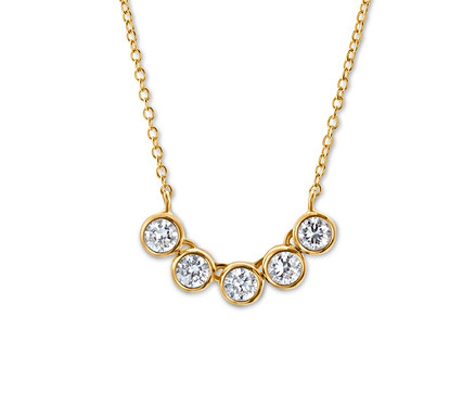 Chaîne en argent 925 Tennis zircon dorée avec cinq pierres de zircon.