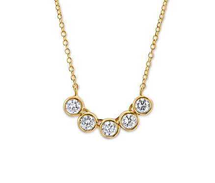 Chaîne en argent 925 Tennis zircon dorée avec cinq pierres de zircon.