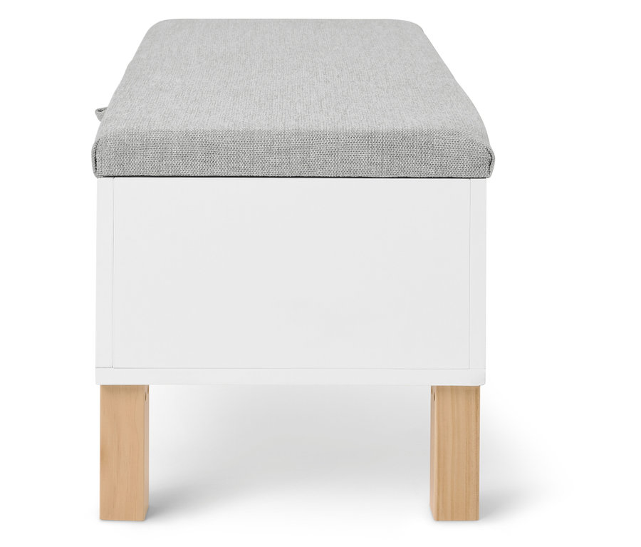 Un tabouret blanc avec une assise rembourrée grise et des pieds en bois marron clair sur un fond blanc.