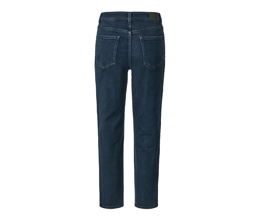 Vue détaillée de l'arrière d'un jean taille haute.