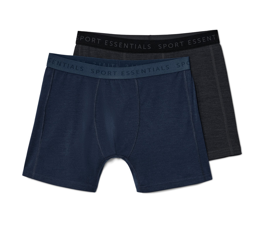 Deux boxers bleus avec de la laine mérinos superposés.