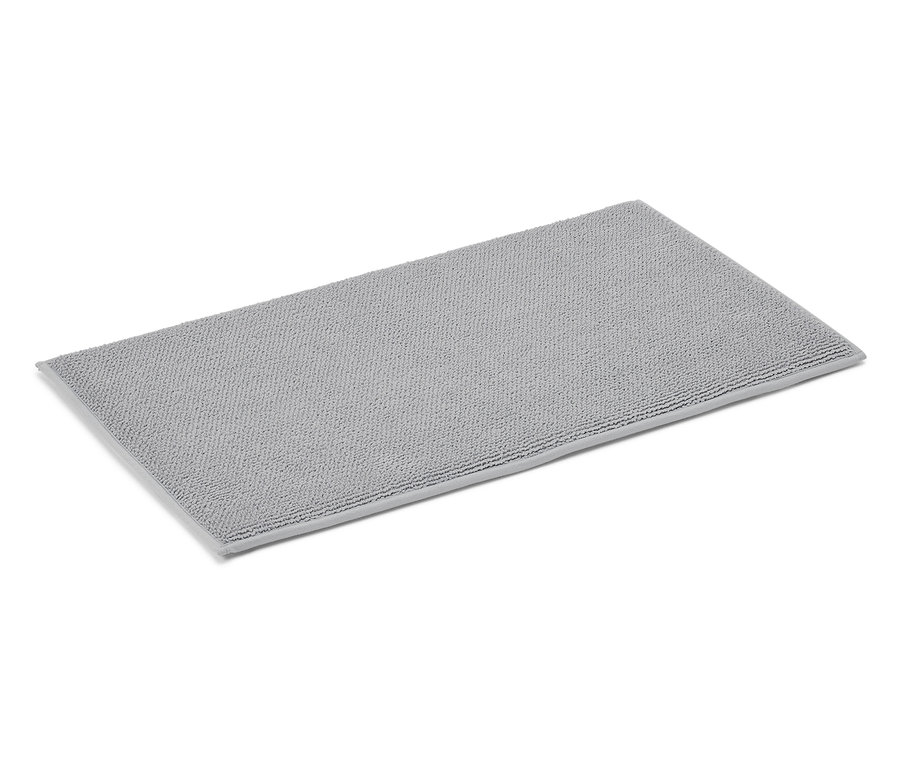 Tapis de bain rectangulaire gris.