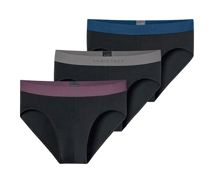 Trois slips Rio SCHIESSER noirs sont superposés.