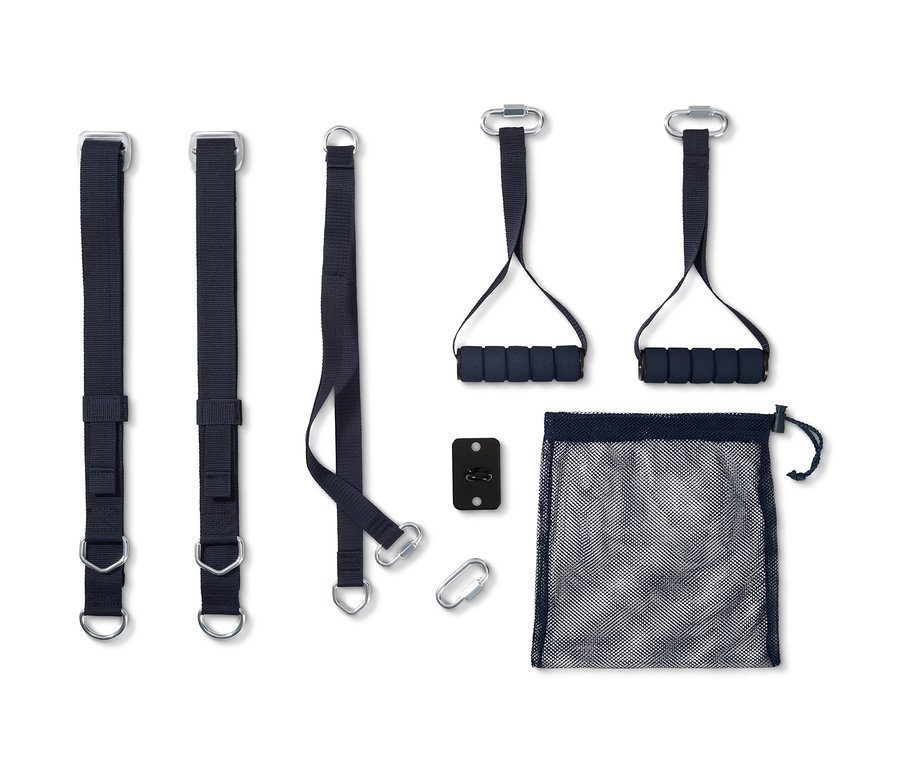 Un ensemble de sangles de suspension sur fond blanc.