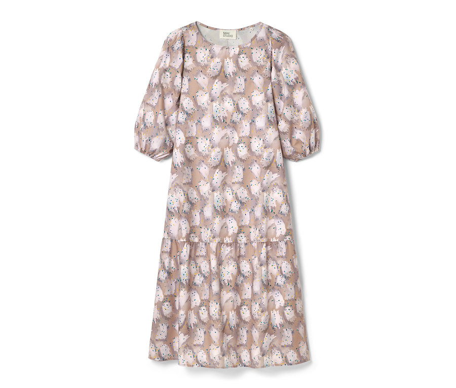 Robe NAH/STUDIO en coton bio, imprimée avec des manches bouffantes.