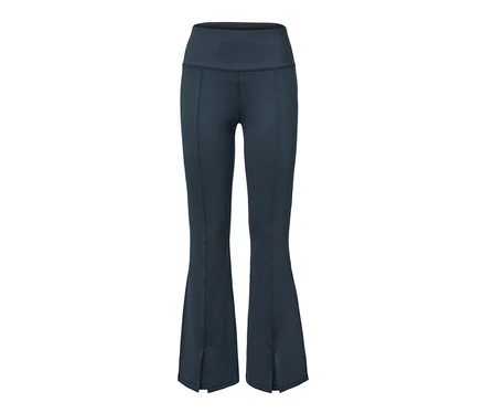 Pantalon de sport modelant bleu foncé.