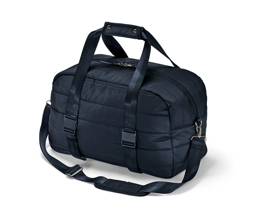 Un sac de sport bleu marine avec des sangles.