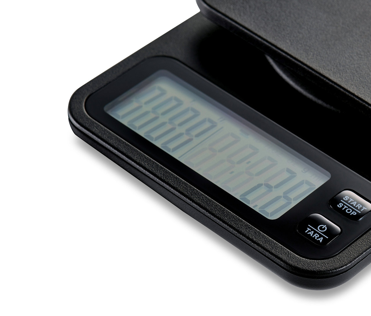 Gros plan sur une balance à café noire avec minuterie.