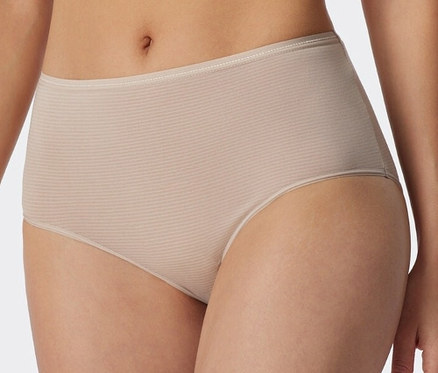 Vue détaillée d'un slip midi pour femme SCHIESSER en modal, couleur sable avec des rayures.
