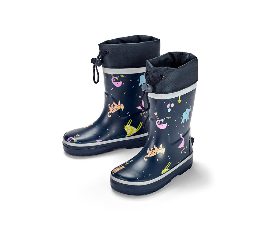 Deux bottes de pluie pour enfant avec un motif d'animaux.