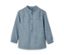 Blouse bleu clair NAH/STUDIO en mélange coton et lin avec patte de boutonnage et poche poitrine.