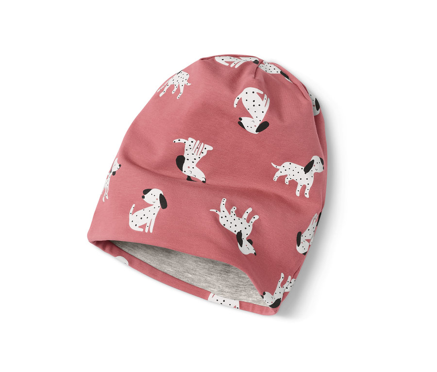 Bonnet pour enfant rose et gris avec un motif de dalmatiens.