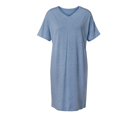 Chemise de nuit bleue à manches courtes.