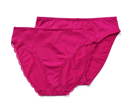 Deux slips fuchsia.