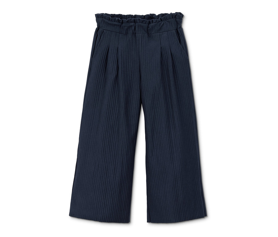 Jupe-culotte plissée bleu marine confectionnée à partir de matériaux recyclés.