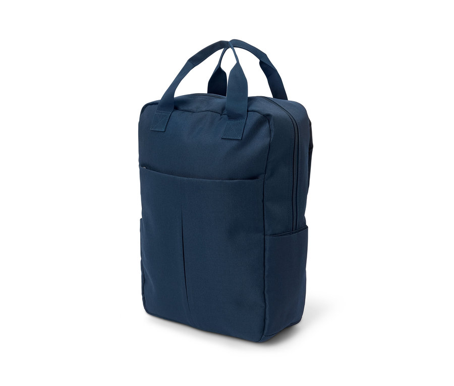 Gros plan d'un sac à dos de sécurité bleu.