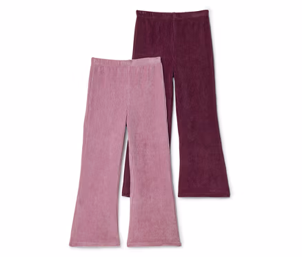 Deux pantalons en velours côtelé évasés, un rose et un bordeaux, sont placés côte à côte sur un fond blanc.
