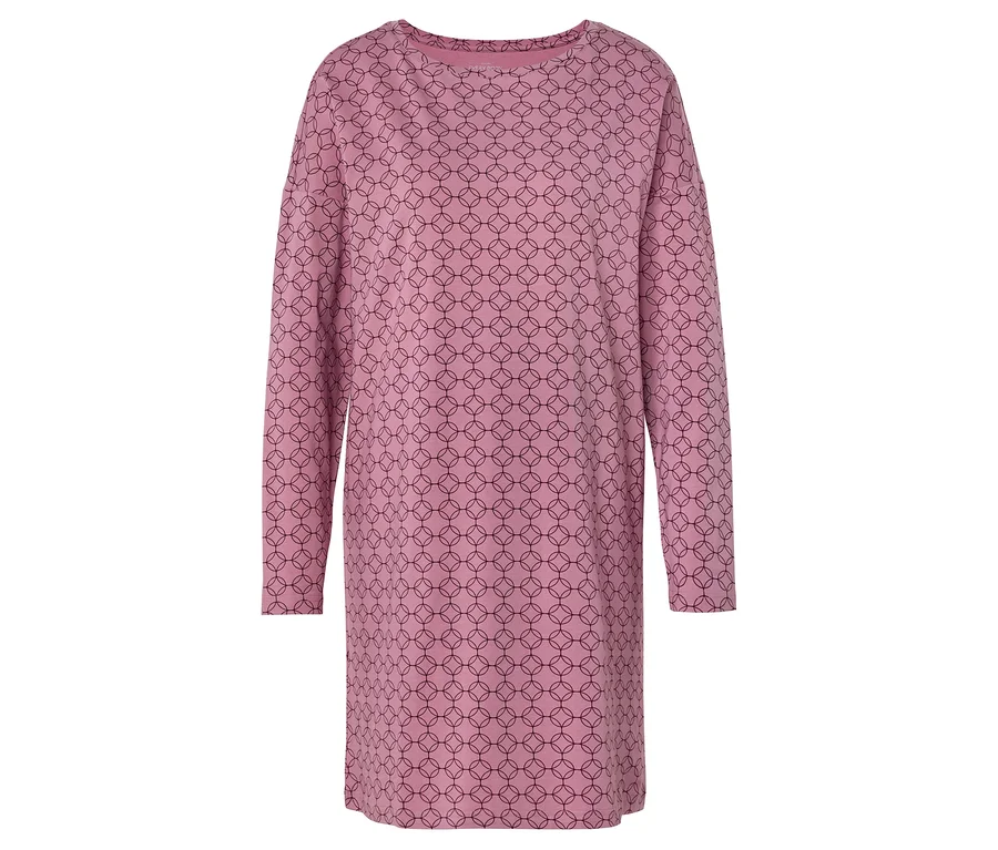 On voit une robe rose à manches longues avec un motif géométrique noir.