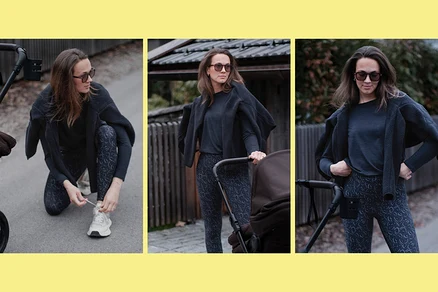 Trois images d'une femme avec une poussette. Sur la première, elle s'agenouille pour lacer sa basket blanche. Sur la deuxième, elle se tient debout, tenant la poignée de la poussette et regardant à droite. Sur la troisième, elle ajuste son haut foncé à manches longues. Elle porte un legging foncé à motifs, une veste texturée foncée drapée sur ses épaules et des lunettes de soleil.