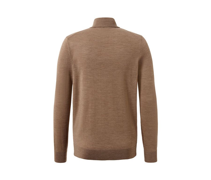 Pull en mérinos à col roulé marron, vu de dos.