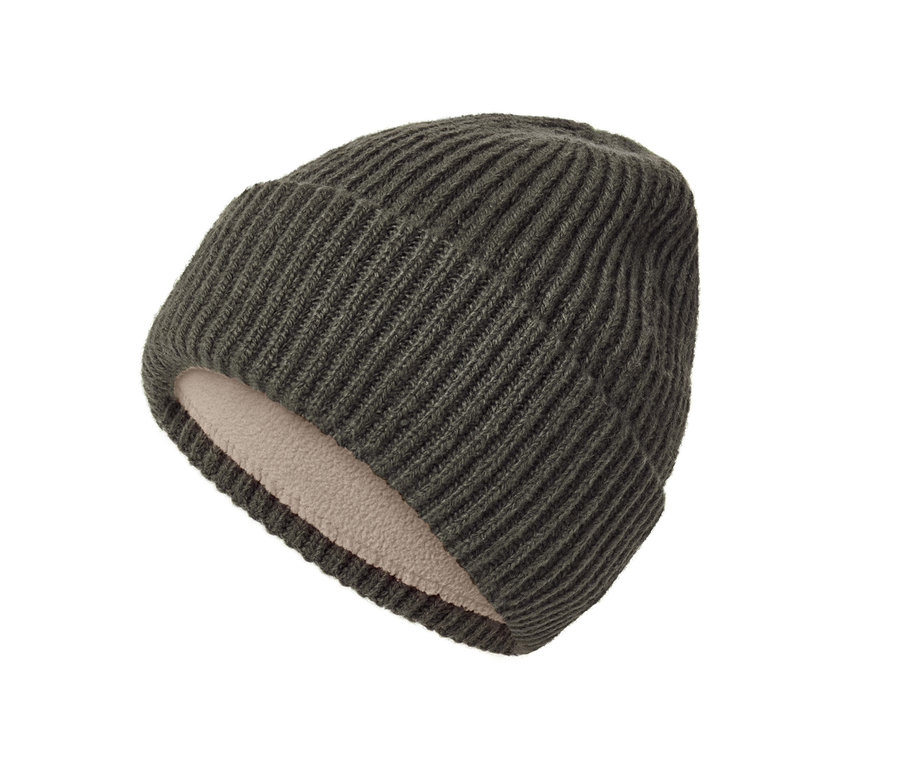 Bonnet en maille vert.