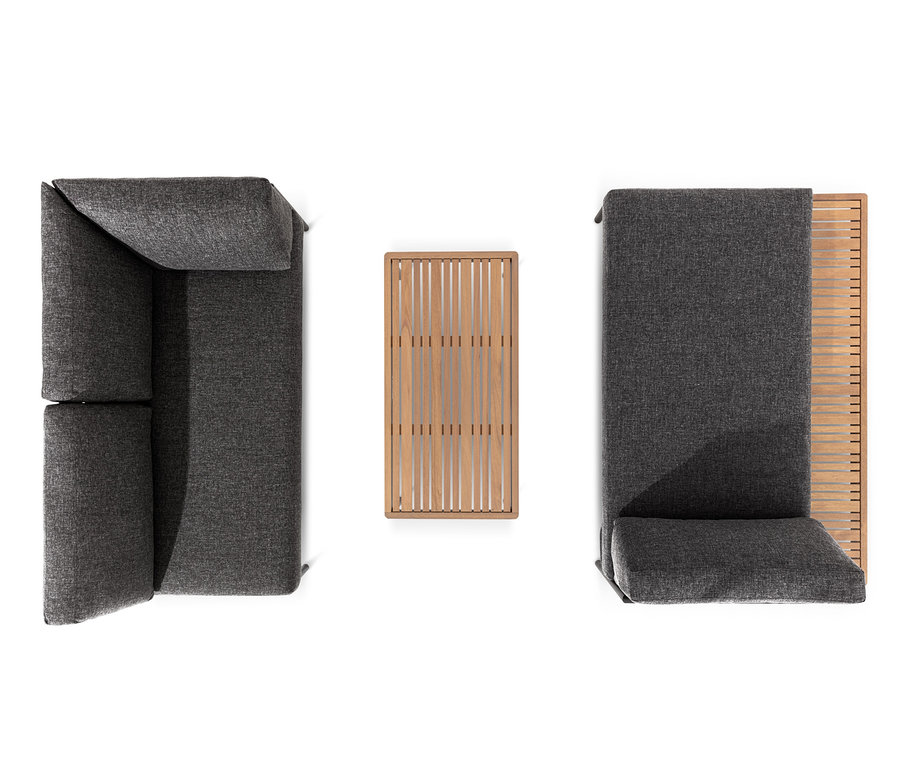 Vue de dessus du coin lounge « Elin » avec coussins premium confortables et du coin salon « Elin », complété par une table basse en bois.