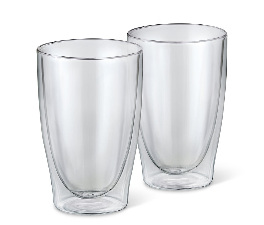Deux verres à double paroi pour latte macchiato.