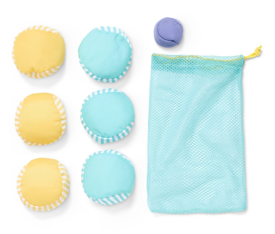 Jeu de boules soft boccia avec trois boules jaunes, trois boules bleues et un sac en filet bleu.