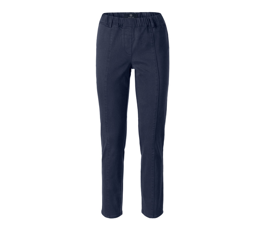Pantalon twill bleu foncé avec ceinture confort.