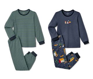 2 pyjamas bébé