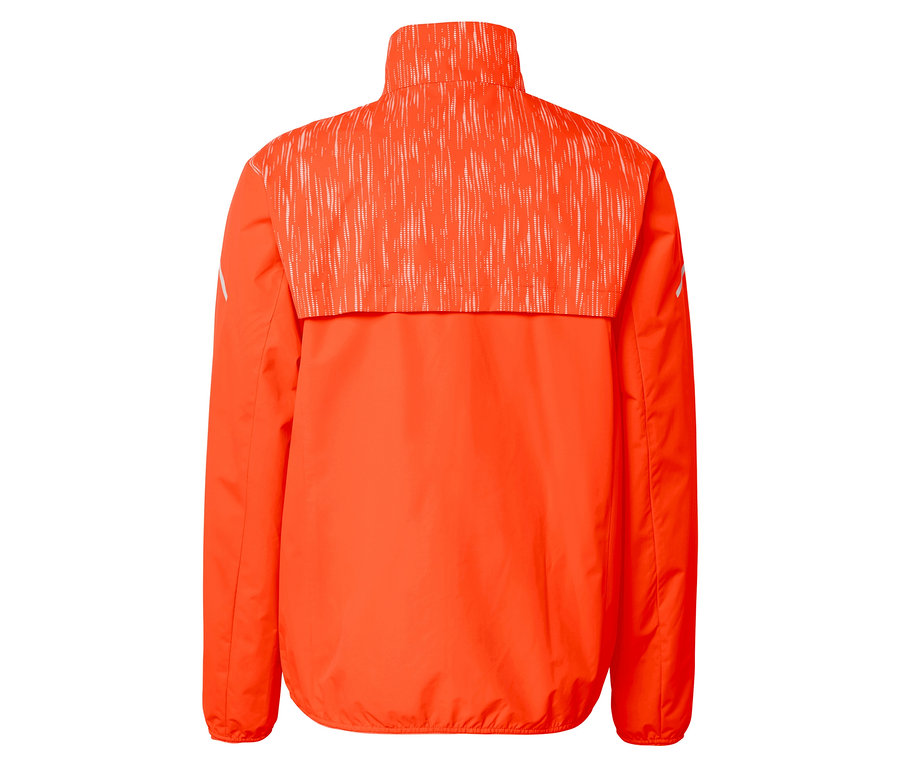 Détail du dos d'une veste orange avec un motif blanc sur le haut.