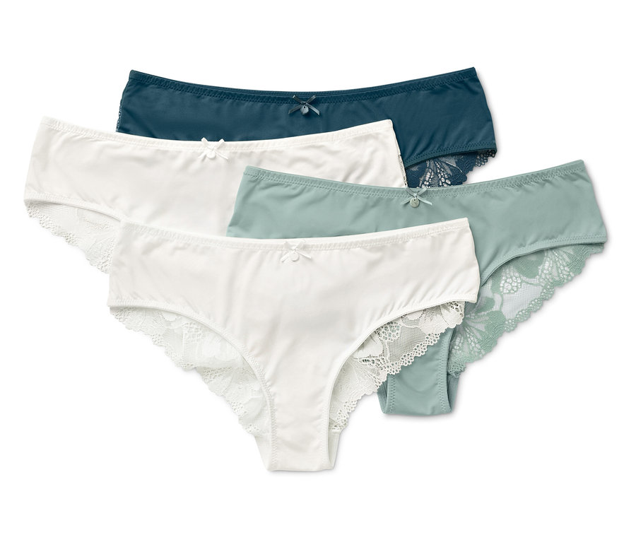 Quatre culottes pour femmes de différentes couleurs (blanc, vert et bleu) avec de la dentelle.