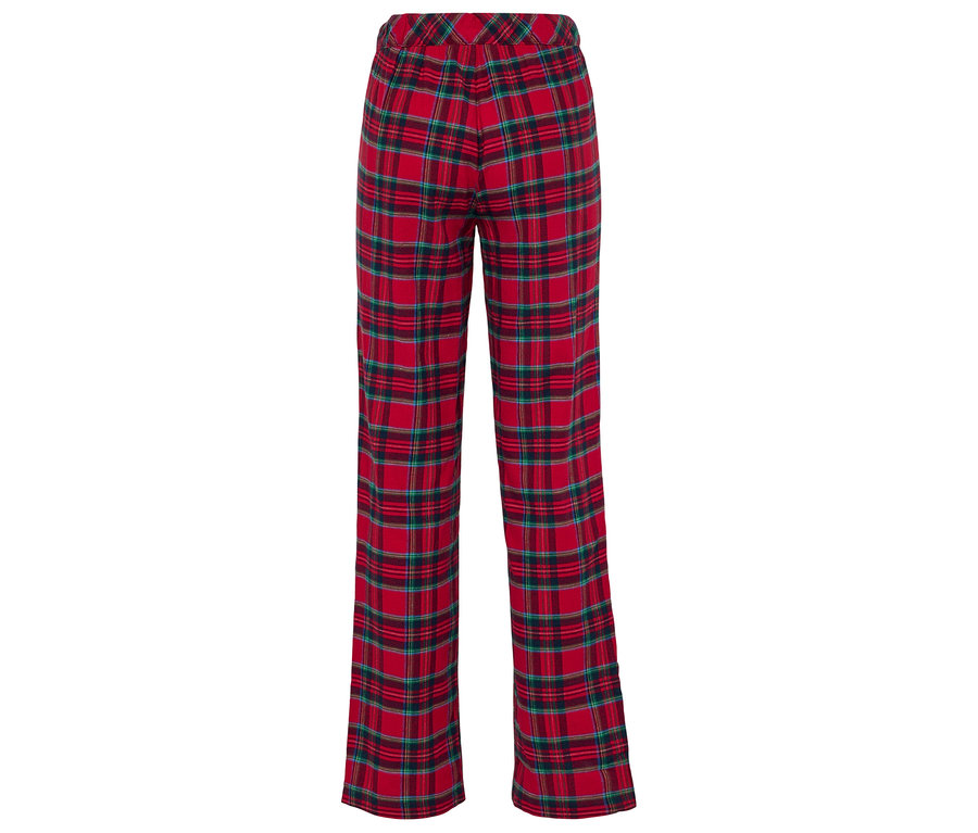 Pantalon à carreaux rouge.