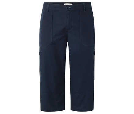 Pantalon capri bleu marine avec poches.