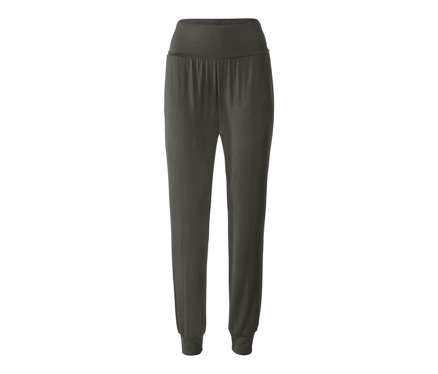 Pantalon de yoga gris.