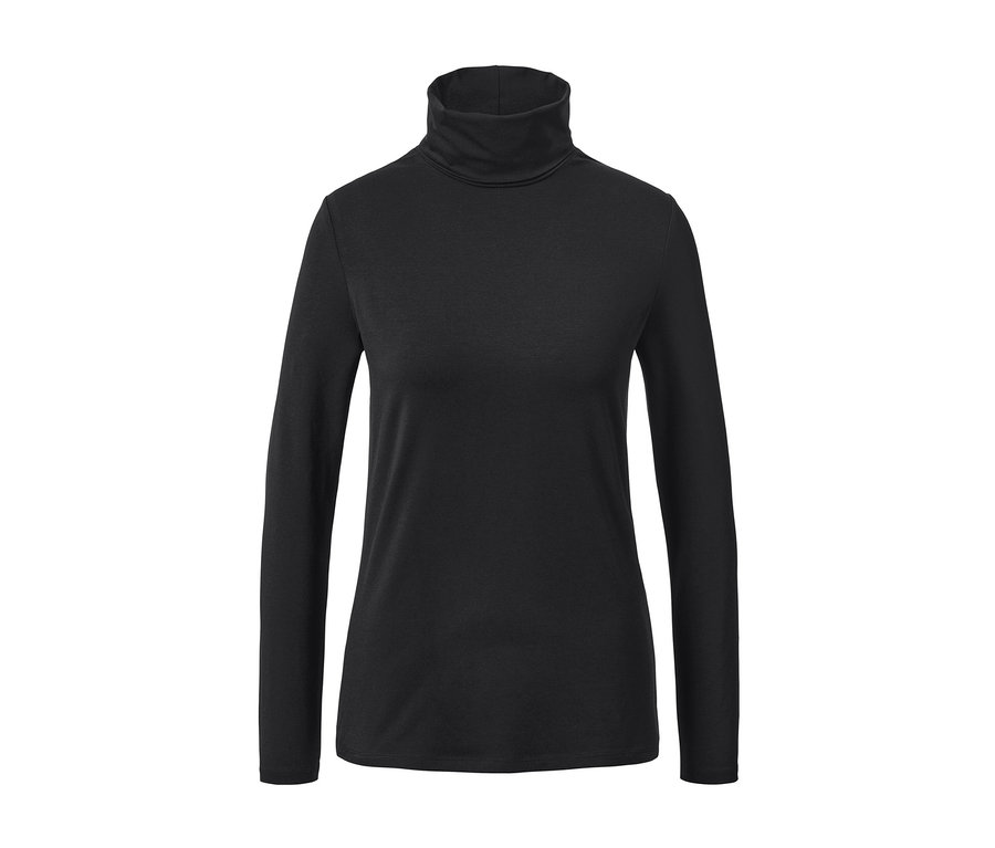 T-shirt col roulé noir.