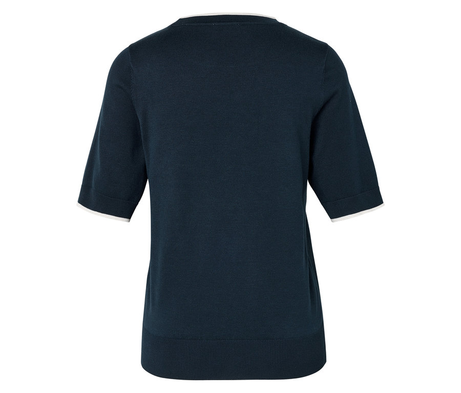 Haut en tricot bleu marine à manches courtes avec ourlet blanc.
