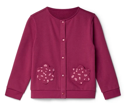 Gilet magenta à cinq boutons avec deux poches plaquées en forme de fleur à motif floral.