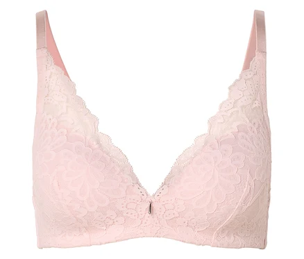 Soutien-gorge rose en dentelle sur fond blanc.