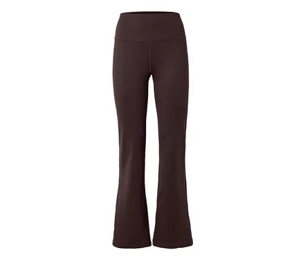 Pantalon marron évasé à taille haute sur fond blanc.