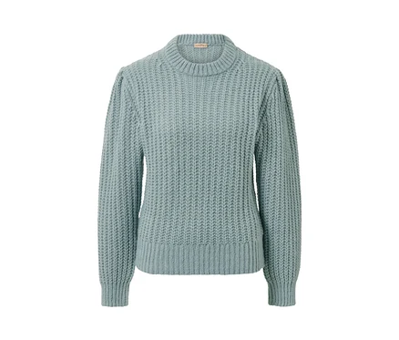 Pull en grosse maille bleu fumée avec de la laine.