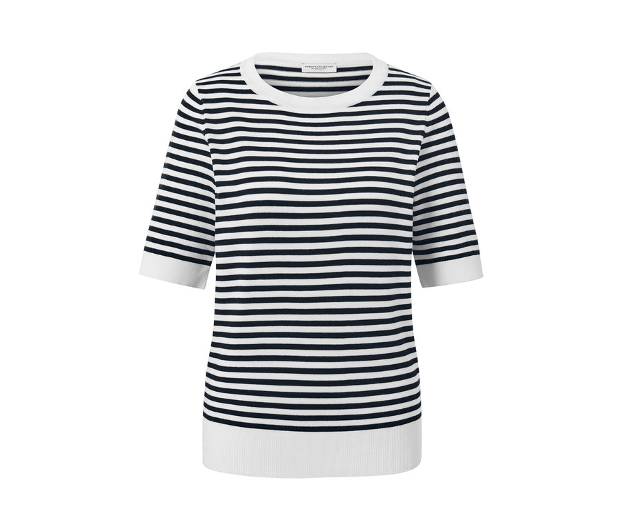 Pull rayé en maille fine.