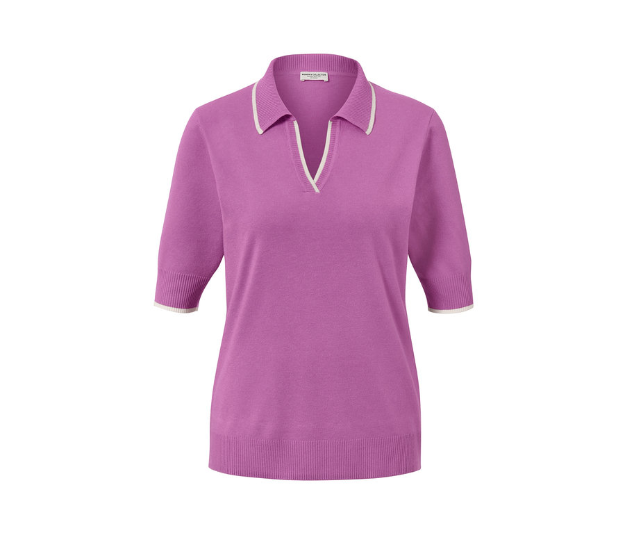Polo en maille fine violet avec bordure blanche.