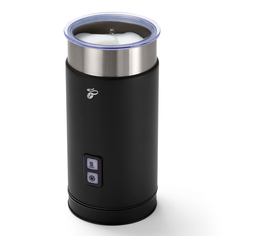 Mousseur à lait électrique noir.