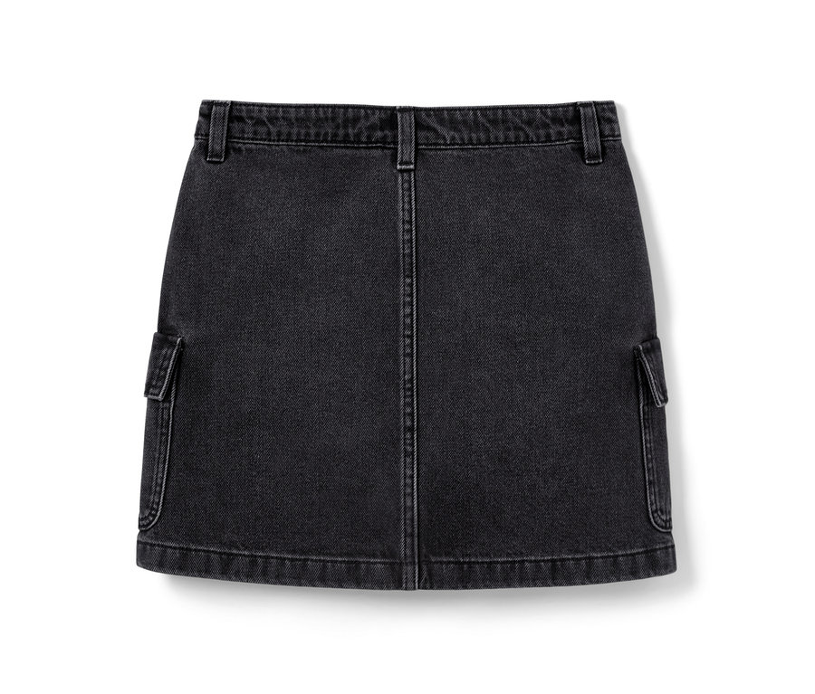 Jupe en jean noire pour enfant.