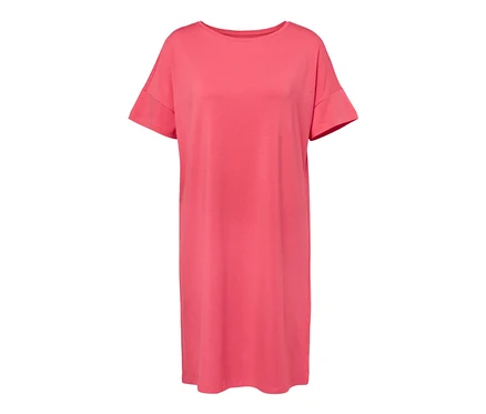 Chemise de nuit corail.