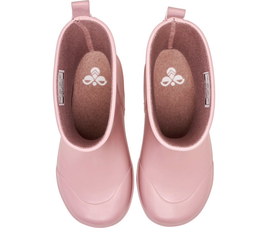 Paire de bottes de pluie roses, vue de dessus.