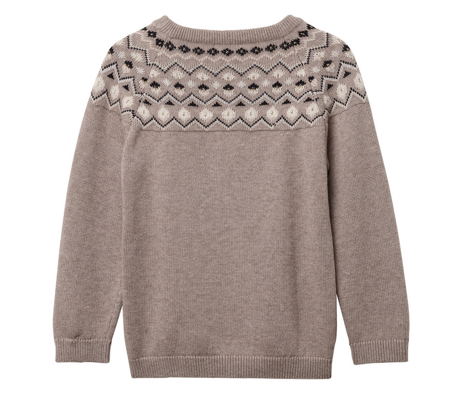 Pull beige avec motif géométrique autour du cou.