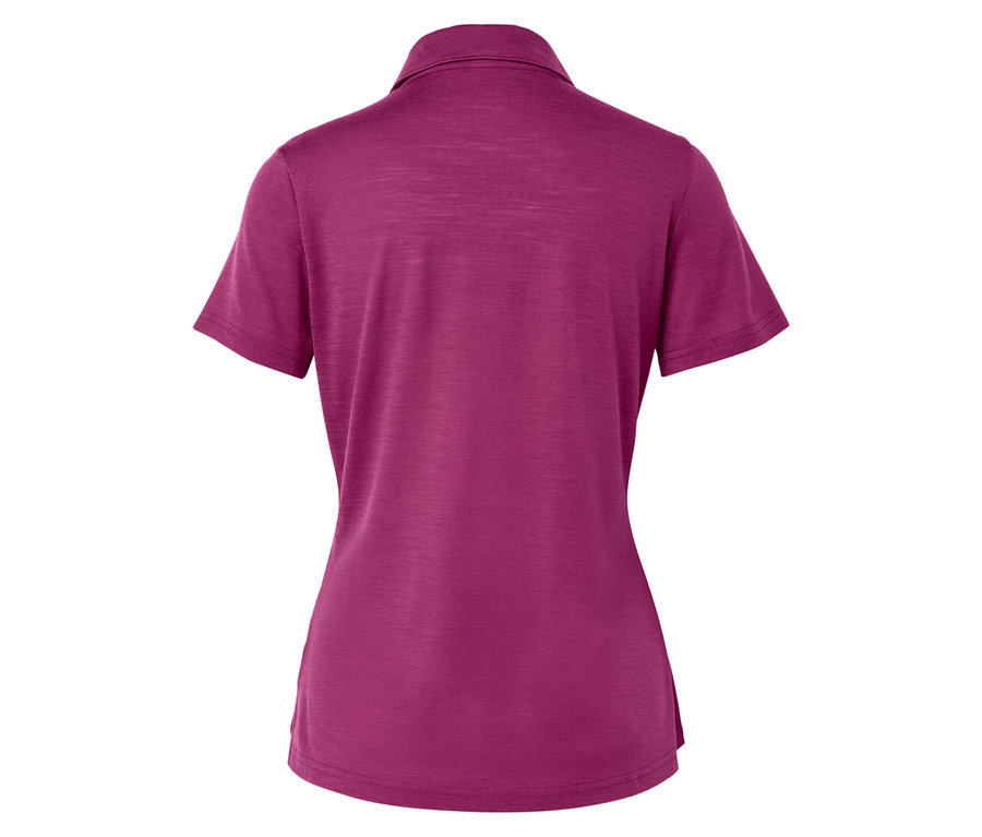 Vue arrière d'un polo uni violet à manches courtes.