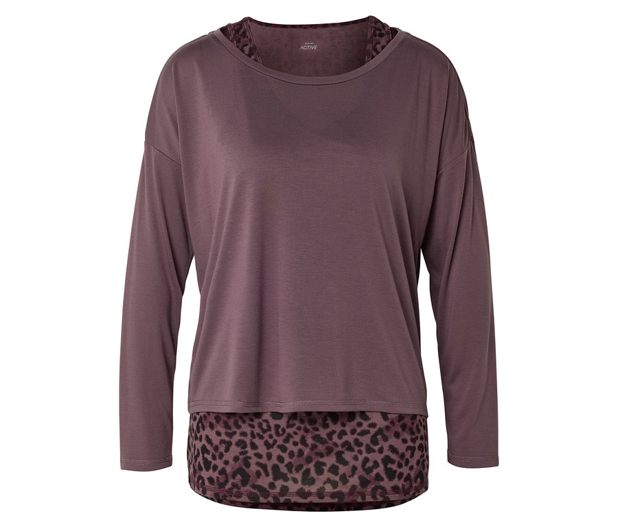Haut lilas à manches longues avec motif léopard sur l'ourlet inférieur et l'encolure.